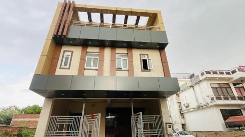 Hotel The Majestic Taj Near Tajmahal