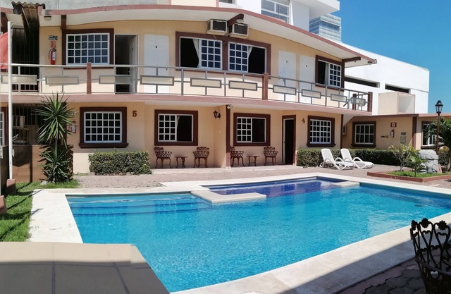Hotel Villas Santa Ana