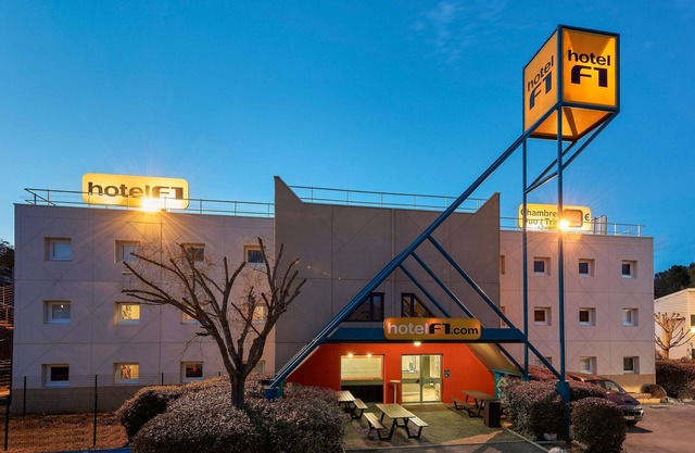 hotelF1 Le Mans Nord