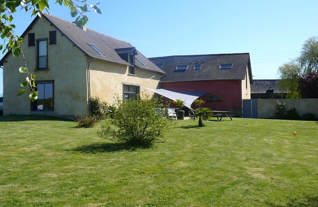 House 220 m² family