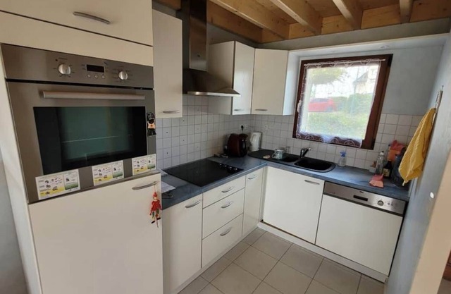 House 3kms from the sea