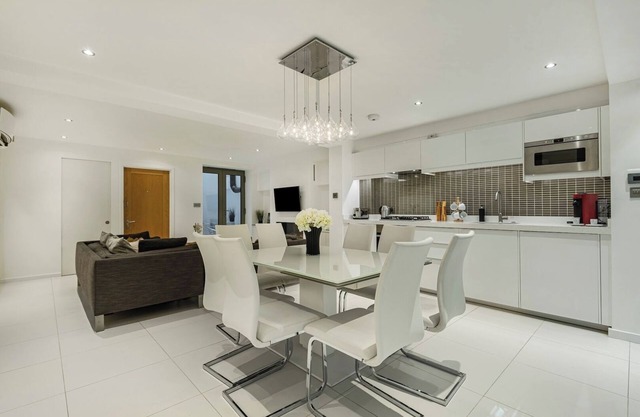 House Apartment in Bloomsbury