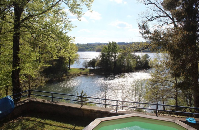 house discreet nature chalet calm and peaceful swimming pool lake fishing