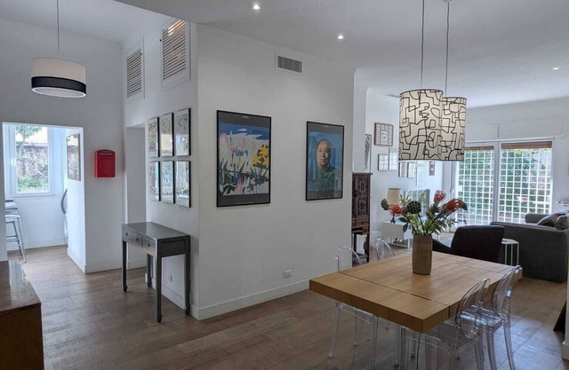 House Fabio Vatican Gemini modern cozy Metro A three stops from downtown