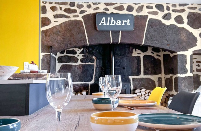 House with incredible view of the Auvergne volcanoes! near Puy Mary