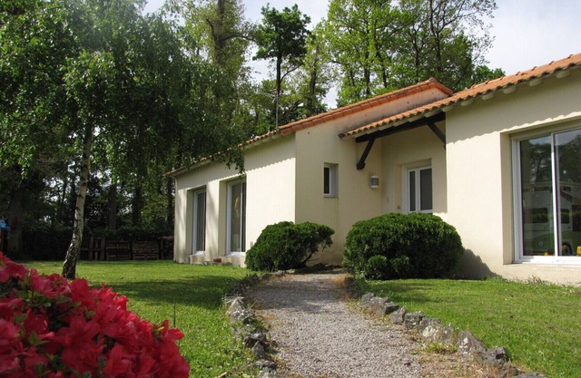 House in a green setting 20 minutes from Nantes and 30 minutes from the beaches!