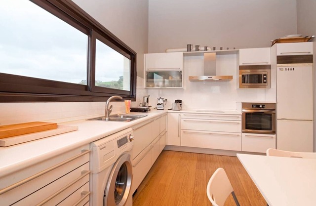 House in Meruelo for 10 private pool 5 min from the beaches of Noja and Langre