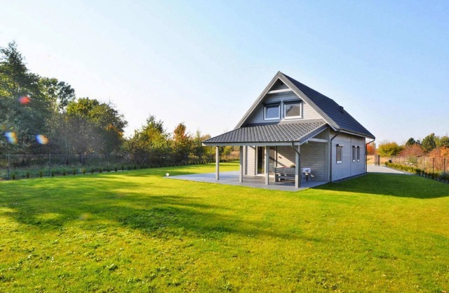 House in Osieki near Lake Jamno & Łazy Beach