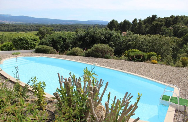 house in Provence.!