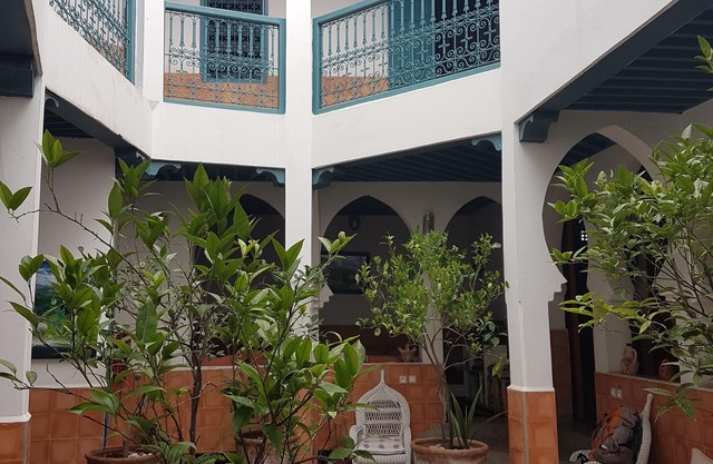 HOUSE NADIA AZEMMOUR THE PORTUGUESE CITY