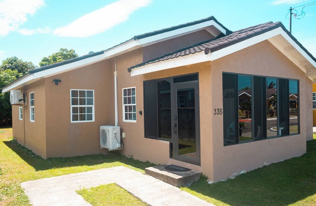 House of Amour is a stunning 3 bed 2 bath fully ac villa in Drax Hall St Ann