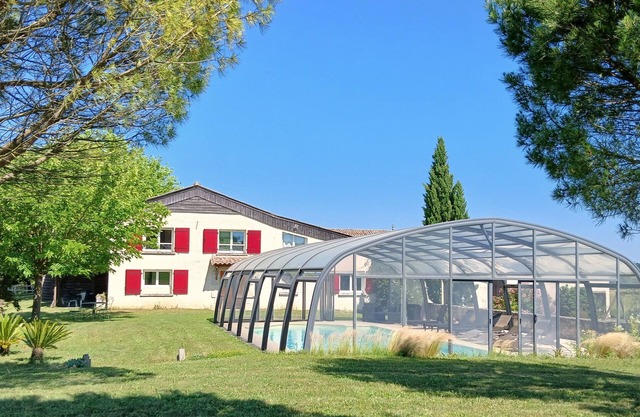 House of 175m², private pool, heated with high shelter and garden of 5000m²
