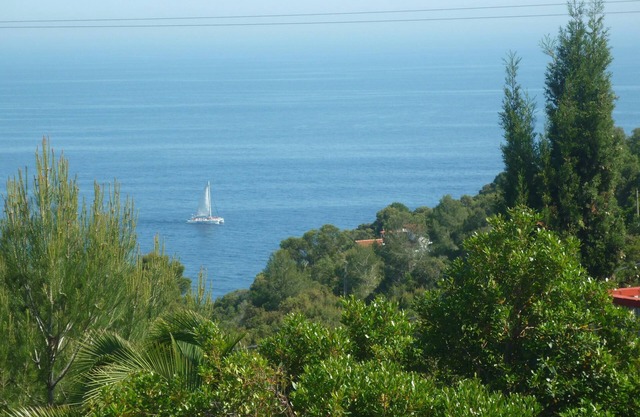 House + prop. Pool + sea view, close to the beach, Canyelles beach, Tossa de Mar/Lloret