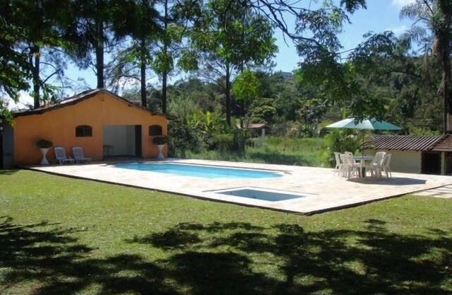 House with 5 bedrooms in primeval forest - 3 suites
