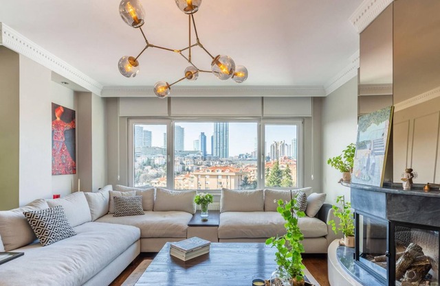 House with Balcony and City View in Besiktas