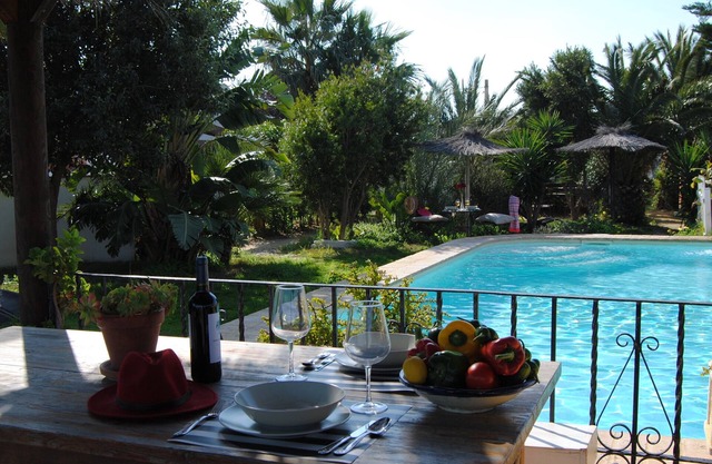 HOUSE WITH CHARM 3 min from a VIRGIN BEACH AND WITH VIEWS TO A NATURE PARK