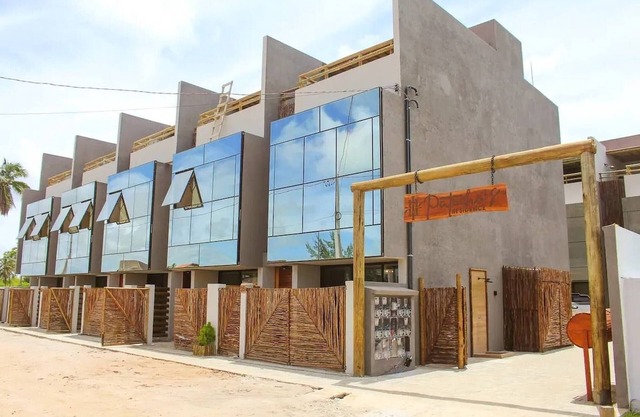 House With Gourmet Area 250m from the Beach