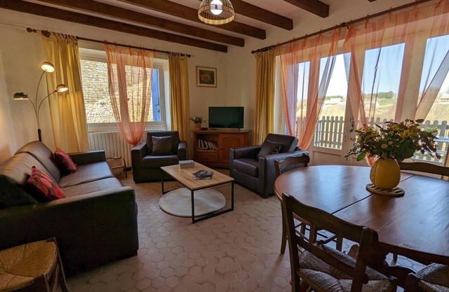 House with large enclosed garden and baby equipment