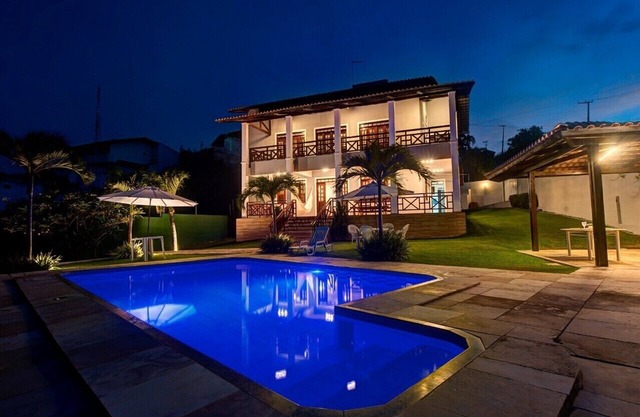 "HOUSING CEARÁ"-Super Luxury - 8 Rooms AR/TV - Prox BEACH PARK -32 People