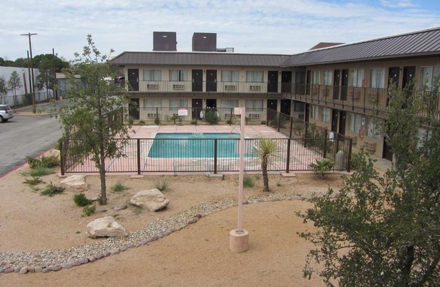 Howard Johnson by Wyndham Odessa TX