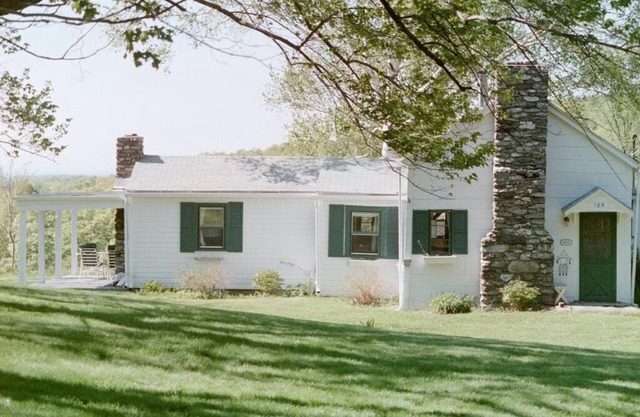 Hudson Valley Berkshires Cottage - Great View, Private & Quiet