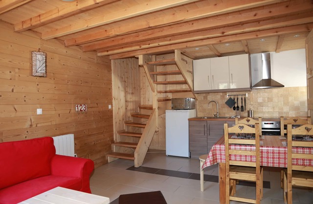 Huez En Oisans: House/Villa - Huez/Alpe d'huez