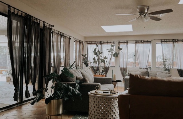 Huge, beautiful home in Rio Rancho, close to Corrales and North Valley ABQ