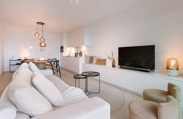 Huswell - Stylish apartment with harbour view