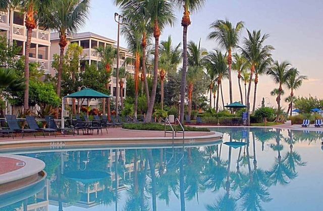 Hyatt Beach House- On The Gulf With Private White Sand Beach - 2 Bedroom Villa!