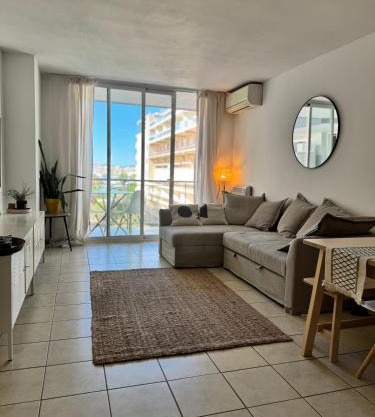 Ibiza - Apartment - Sleeps 4 - Old Town
