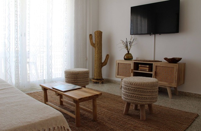Ibiza style apartment with 3 bedrooms 50 meters from the beach