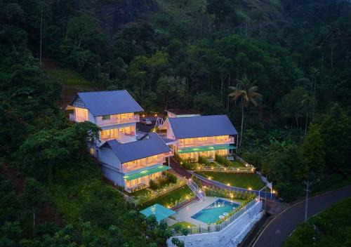 Ice Mist Pool Resort Munnar By VOYE HOMES
