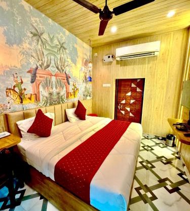 Iconic Hotels Varanasi