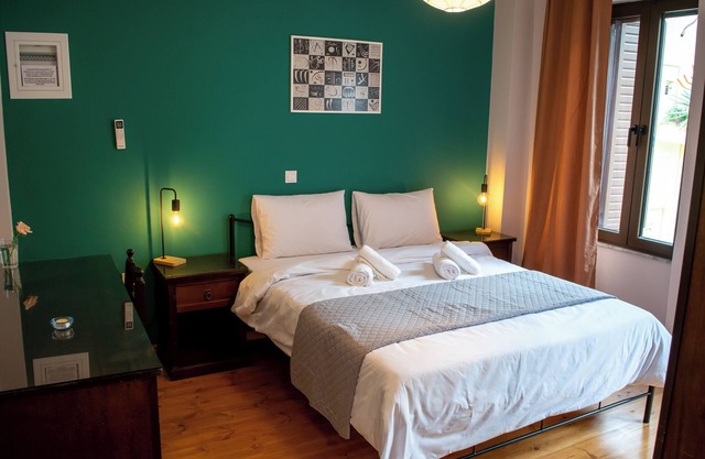 Ideal house for families, located next to the old town.