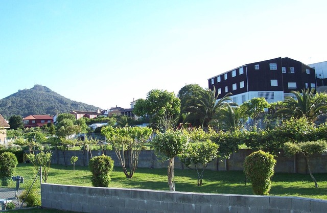 IDEAL VACATION APARTMENT (11) WITH SMALL IN RIAS BAJAS