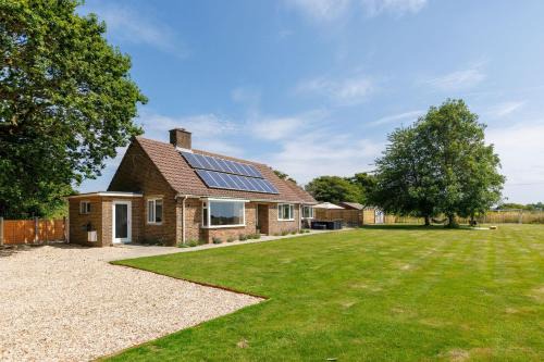 Idyllic 3 Bed Country Cottage