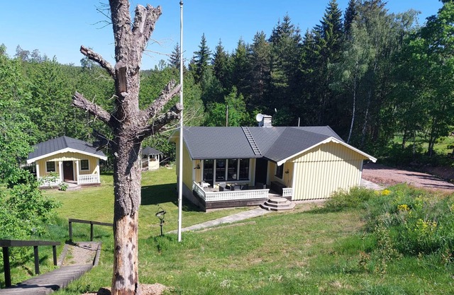 Idyllic rural secluded location. Rest and tranquility with proximity to Lake Ver