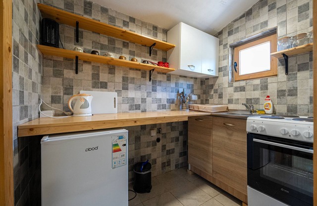 If you’re looking for farm experience or peaceful escape, this is place for you.