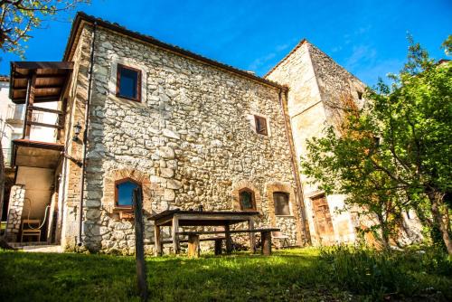 Il Rifugio del Cacciatore/The Hunter's Shelter