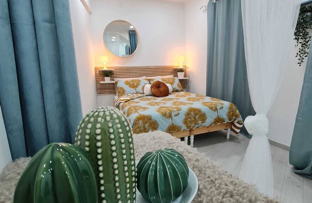 IL VOLO IN NAPLES CENTER - Renovated/Furnished/Comfortable - LECAMBRIAS LUXURYHOME