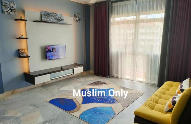 imanAdam Laguna Apartment
