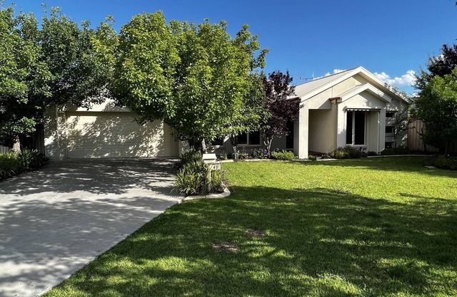 Immaculate 4 bedroom house, great for groups