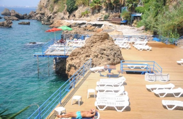 Immaculate Cozy 2-Bed Apartment in Antalya Lara