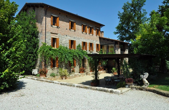 In a Nineteenth- century house original stone apartments B&B in the Euganean Hil