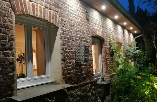 In an old barn completely restored to new House cottage in Beussent