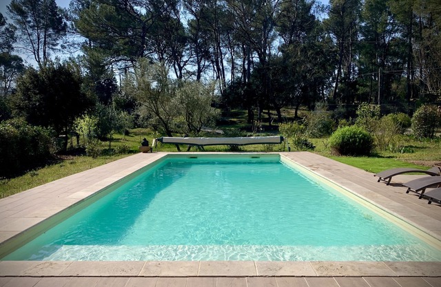 In Provence, a natural, peaceful setting. Swimming pool in July/August/September