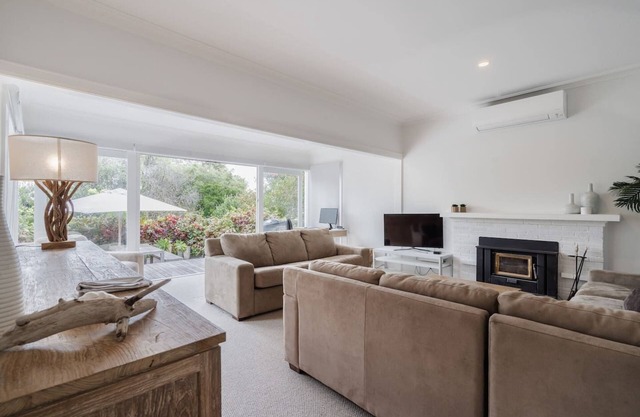 In the Heart of Flinders A Beachside Family Escape