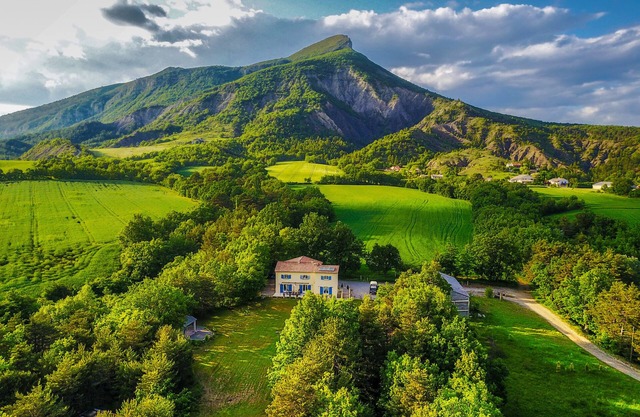 In the heart of Nature .