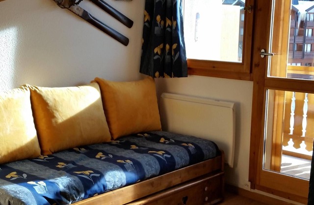 In the heart of Val Thorens, ideal family studio for 4 people, facing south