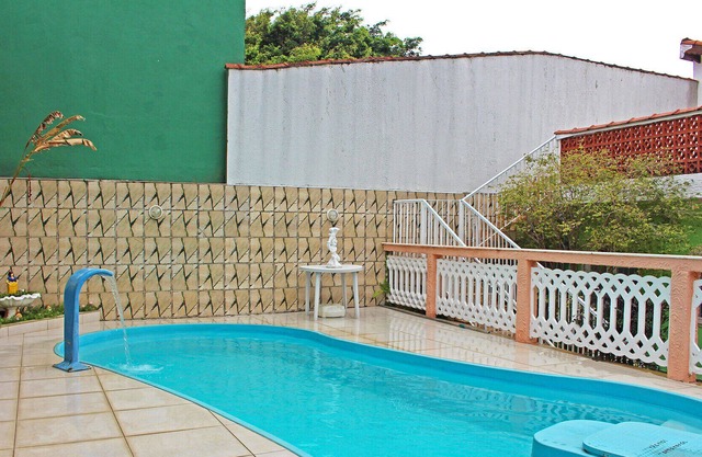 Incrível casa a 300 metros da Praia das Palmeiras